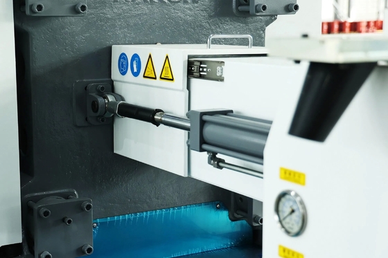Humanized Operation Injection Molding Machine with Simple Control Customizable Features