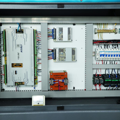 Energy-Saving Servo-Powered High Efficiency Injection Molding Machine