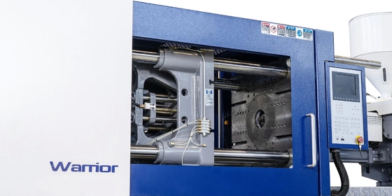 Low-Noise Fast-Response Injection Molding Machine for Stable Clamping