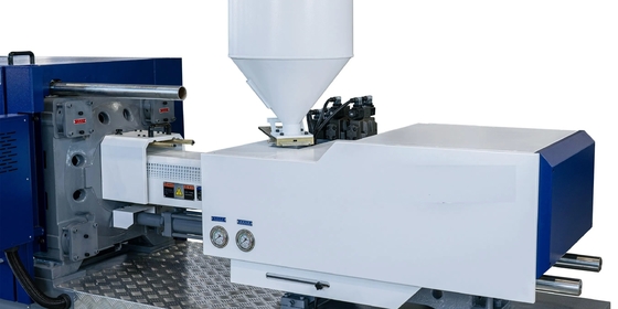 Low-Noise Fast-Response Injection Molding Machine for Stable Clamping